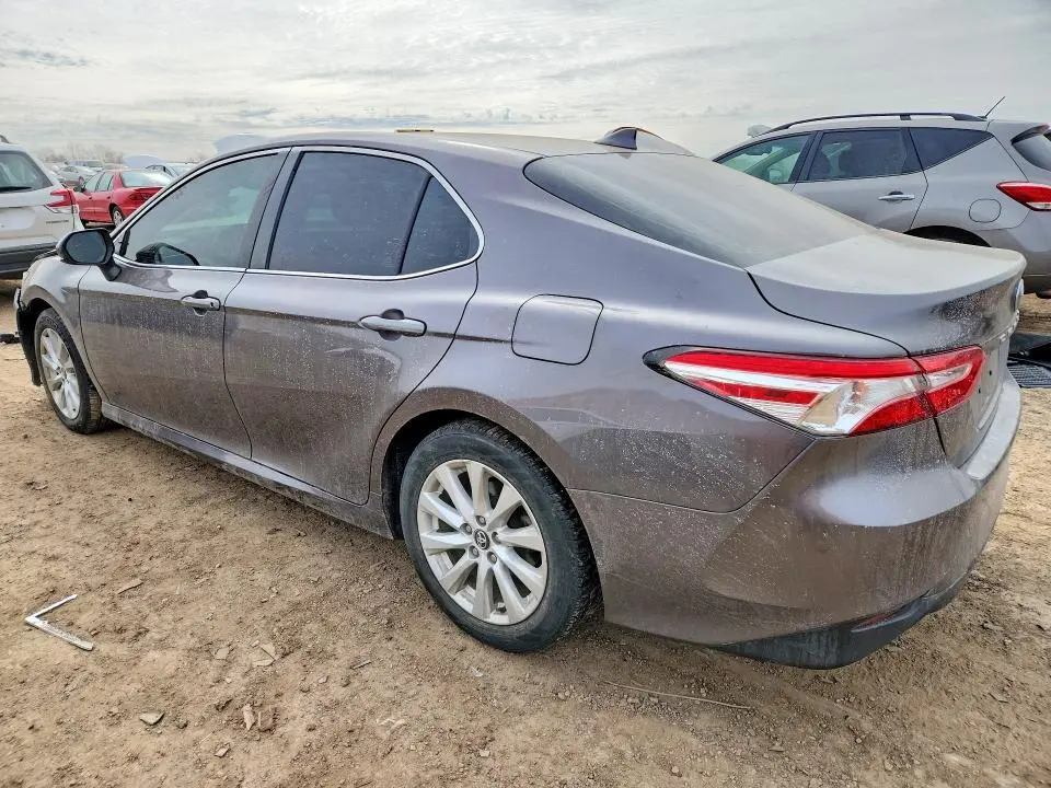2020 TOYOTA CAMRY LE  