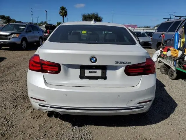 2018 BMW 330E   