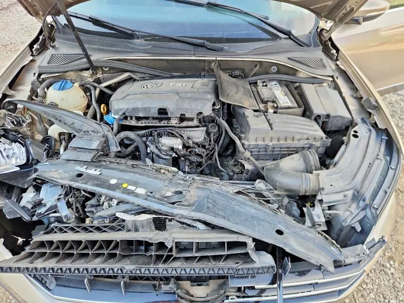 2016 VOLKSWAGEN PASSAT S  