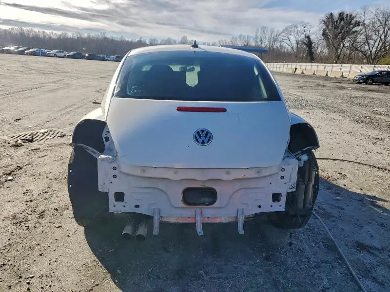 2012 VOLKSWAGEN BEETLE   