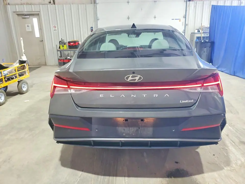 2024 HYUNDAI ELANTRA LIMITED  
