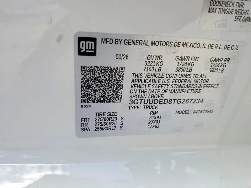 2026 GMC SIERRA K1500 SLT  