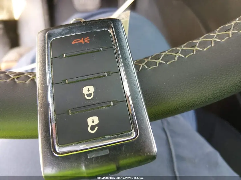 2023 JEEP GRAND CHEROKEE LAREDO X 4X4