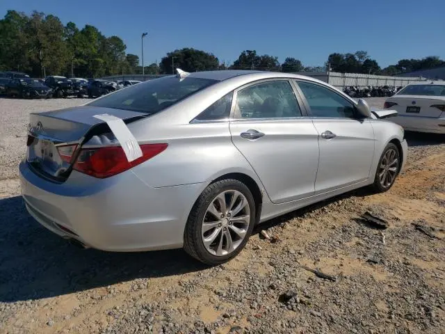 2011 HYUNDAI SONATA SE  