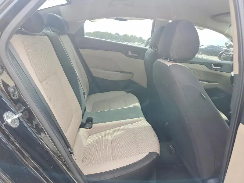2019 HYUNDAI ACCENT SE  
