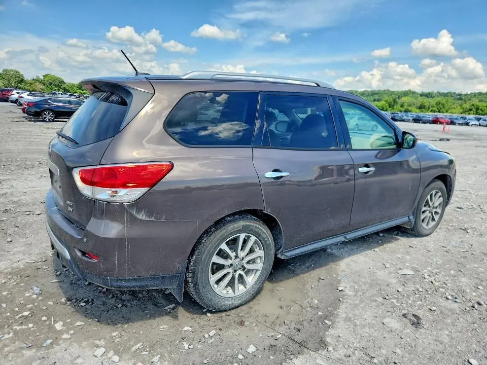 2015 NISSAN PATHFINDER SV  