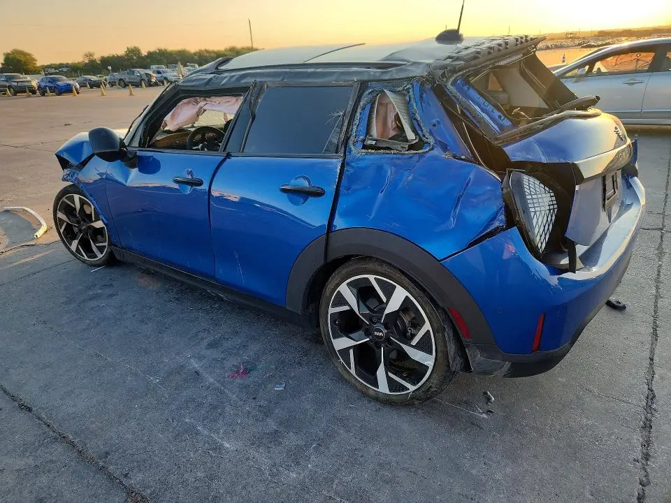2025 MINI COOPER S  