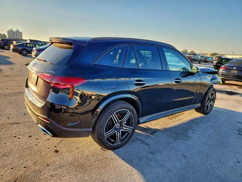 2025 MERCEDES-BENZ GLC 300 4MATIC  