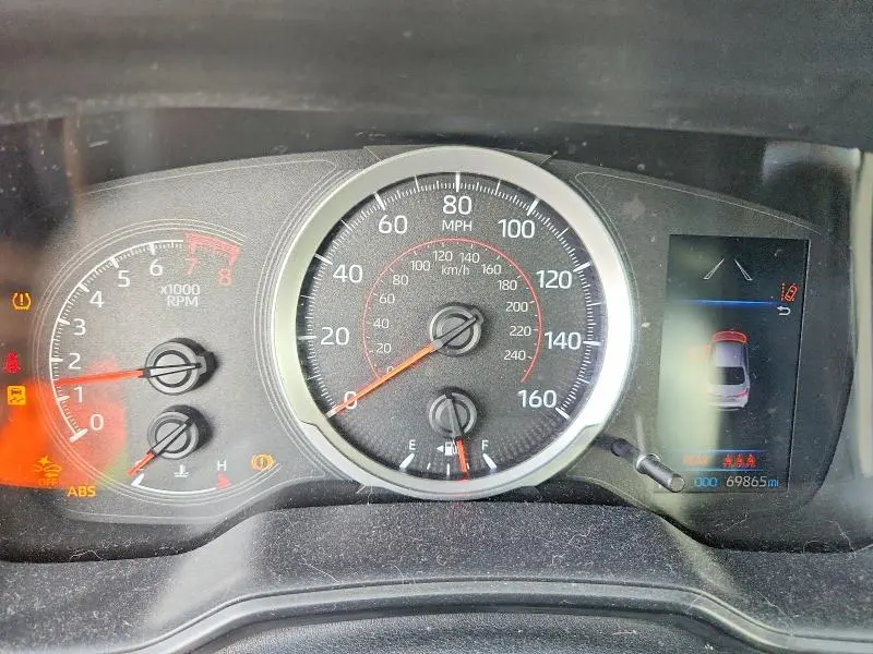 2020 TOYOTA COROLLA SE  