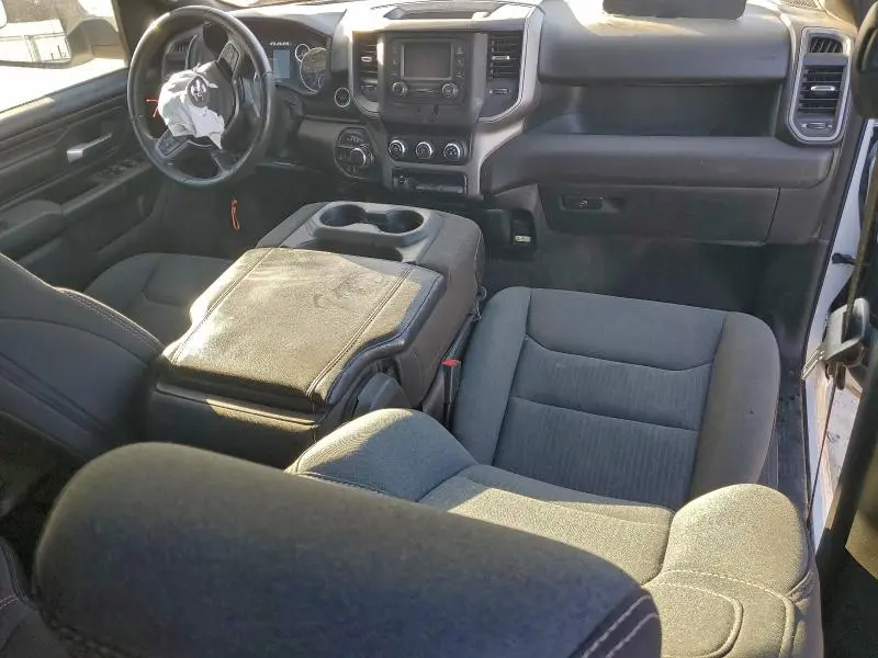 2024 RAM 1500 TRADESMAN  