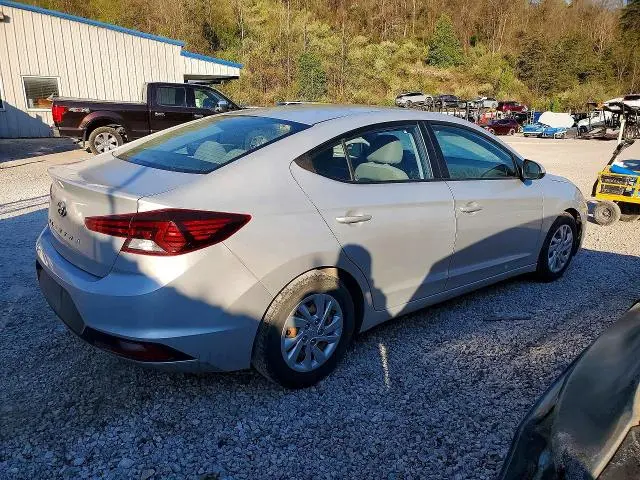 2019 HYUNDAI ELANTRA SE  