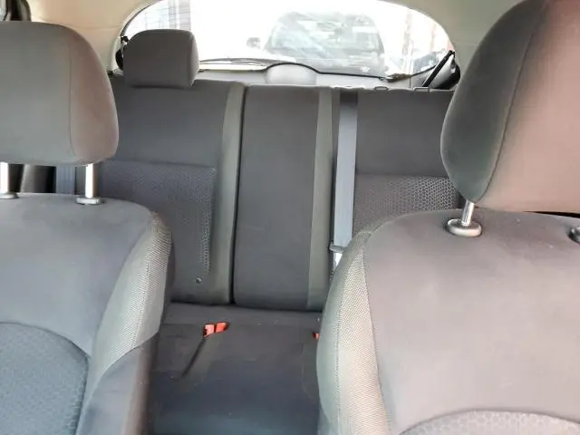 2011 NISSAN JUKE S  