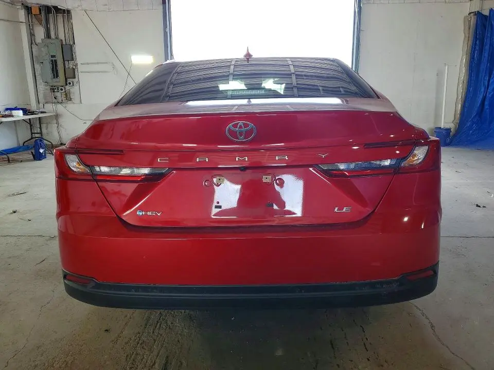 2025 TOYOTA CAMRY LE  