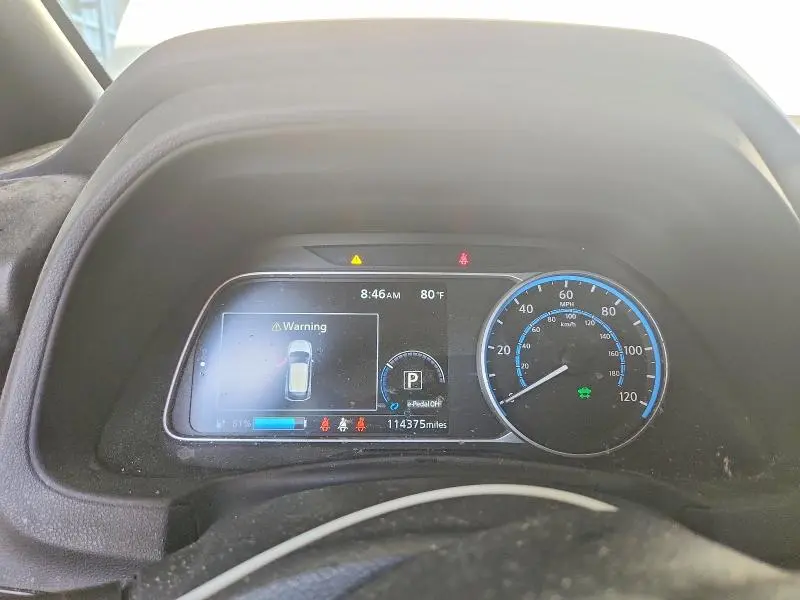 2022 NISSAN LEAF SV PLUS  