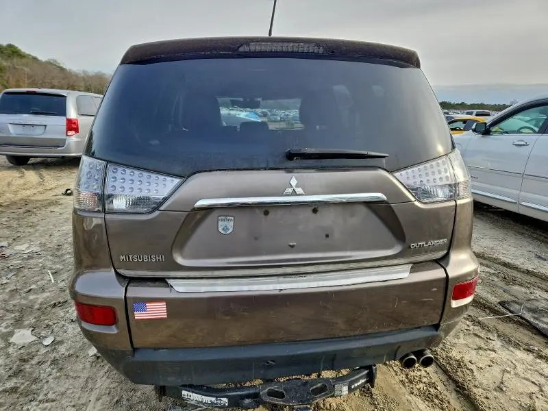 2011 MITSUBISHI OUTLANDER XLS  