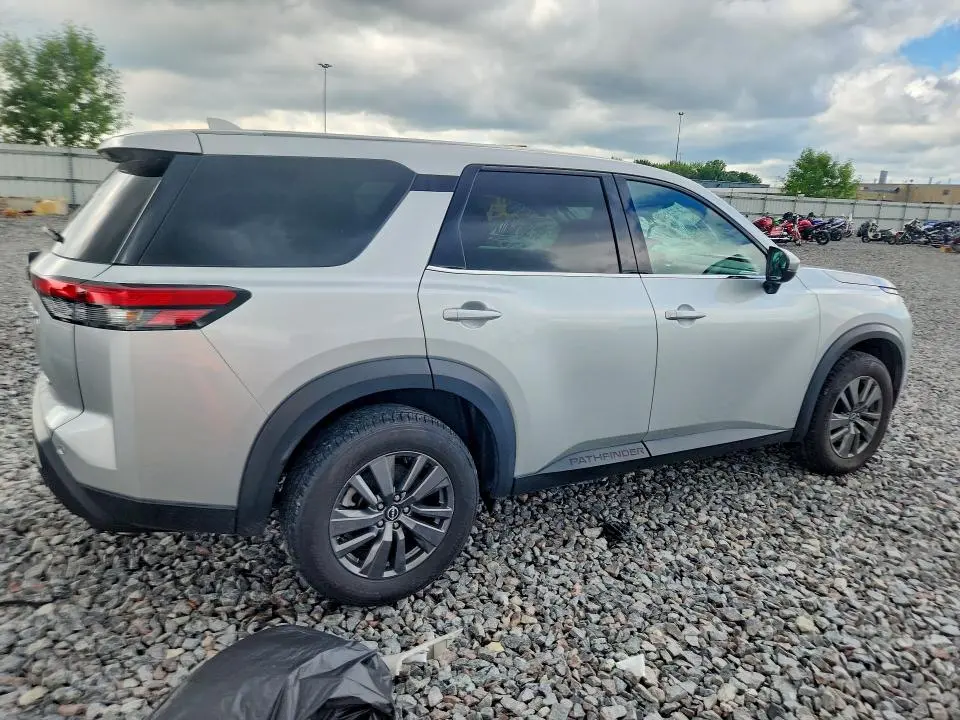 2022 NISSAN PATHFINDER S  