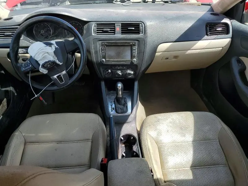 2012 VOLKSWAGEN JETTA SE  
