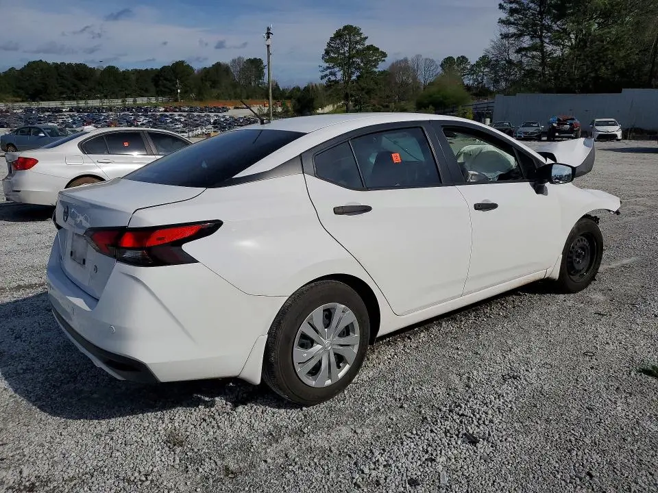 2024 NISSAN VERSA S  