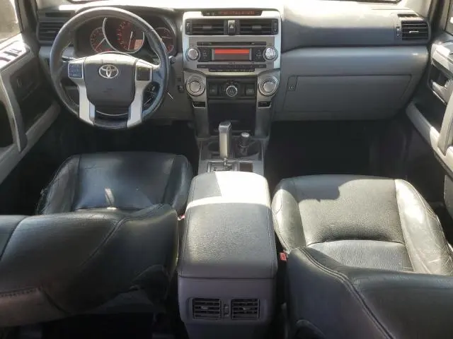 2011 TOYOTA 4RUNNER SR5  