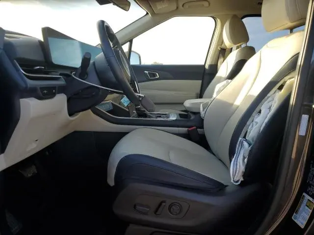 2025 KIA CARNIVAL EX  