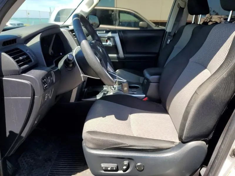 2023 TOYOTA 4RUNNER SR5  