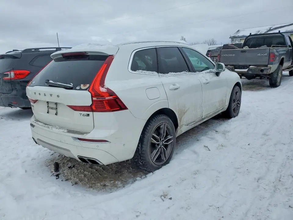 2018 VOLVO XC60 T6  