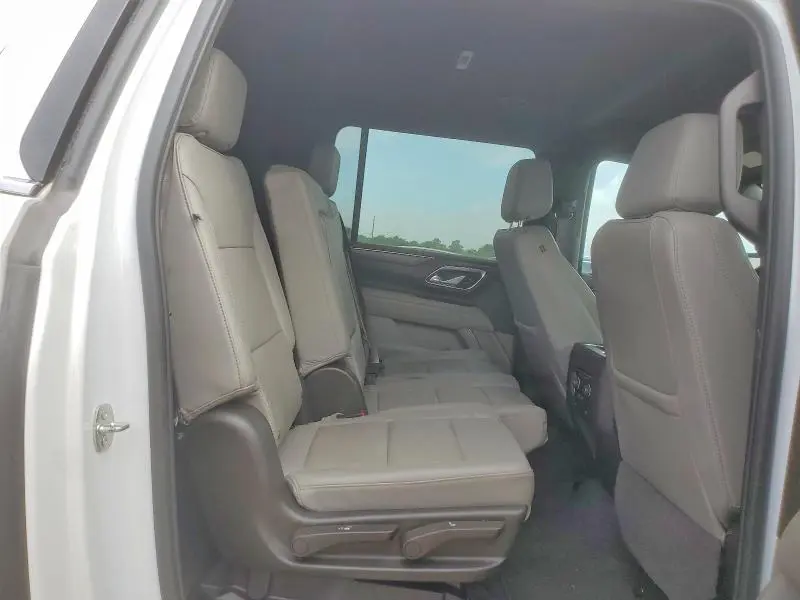 2024 CHEVROLET SUBURBAN K1500 LT  
