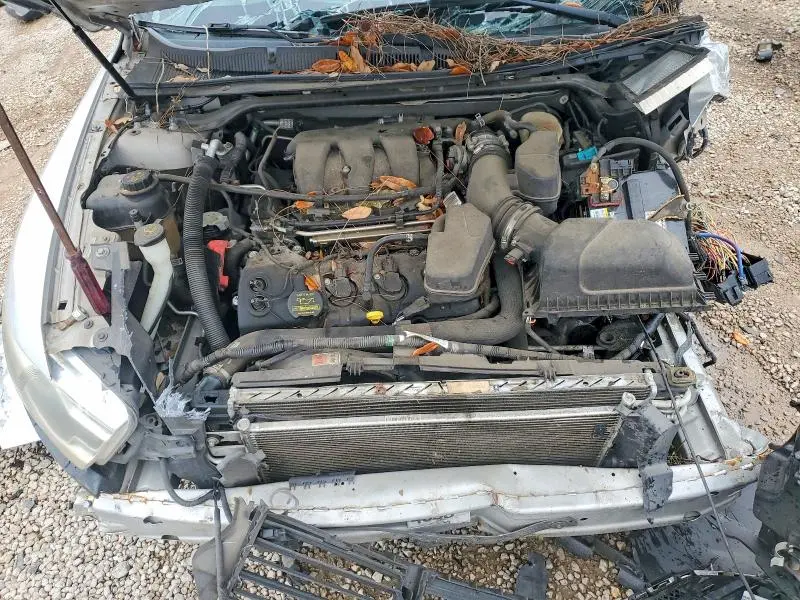 2014 FORD TAURUS SEL  