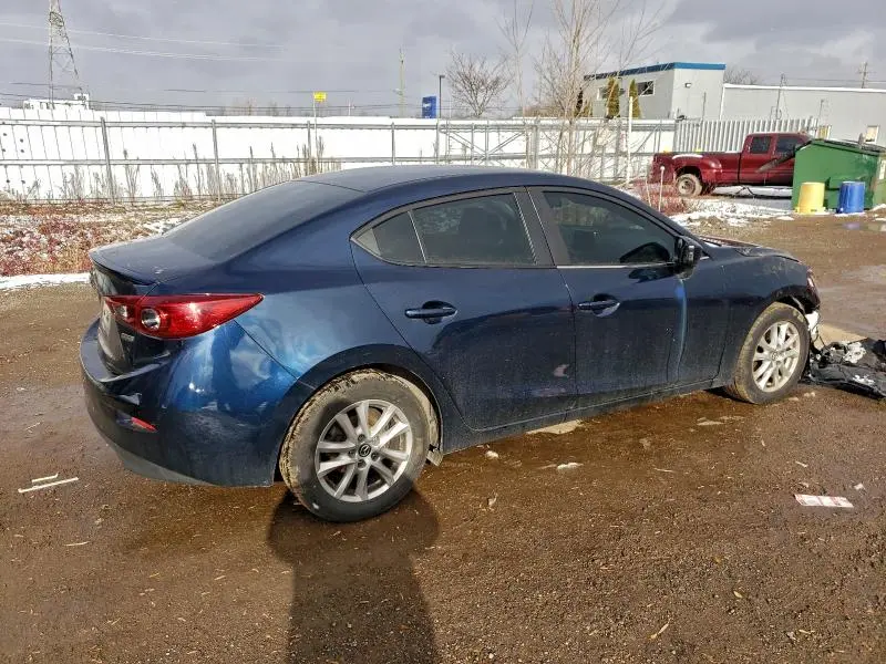 2015 MAZDA 3 TOURING  