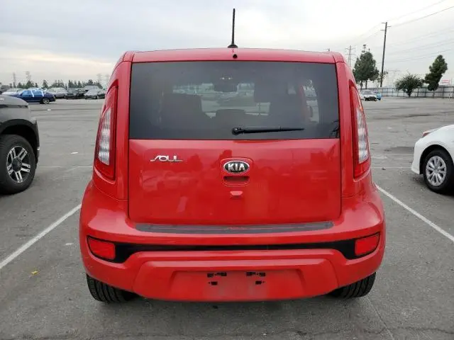 2013 KIA SOUL +  
