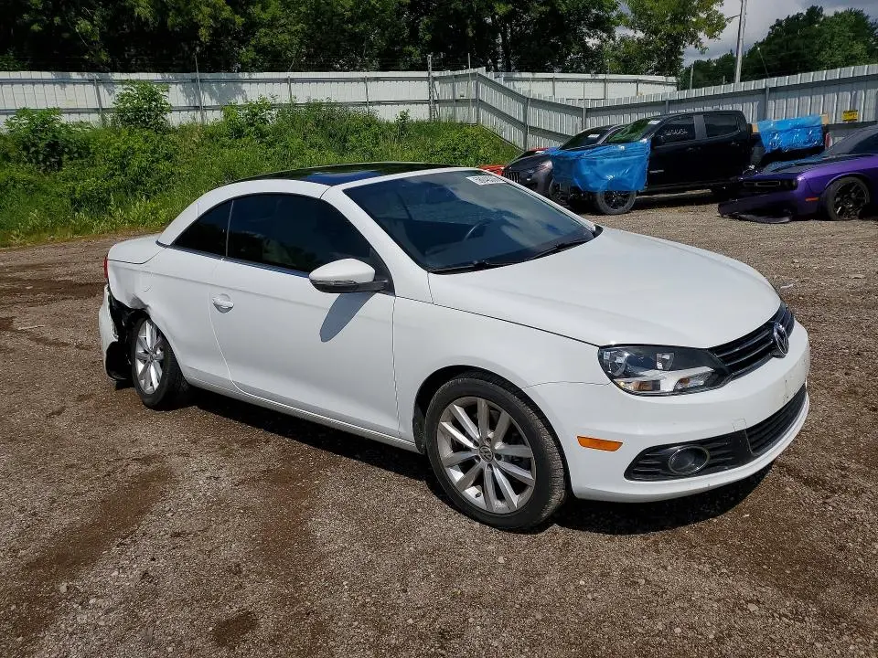2015 VOLKSWAGEN EOS KOMFORT  