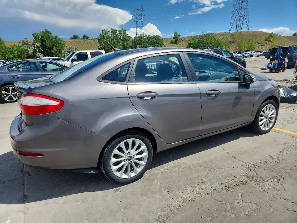 2014 FORD FIESTA SE  