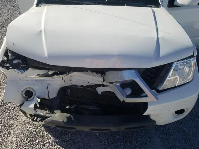 2016 NISSAN FRONTIER S  