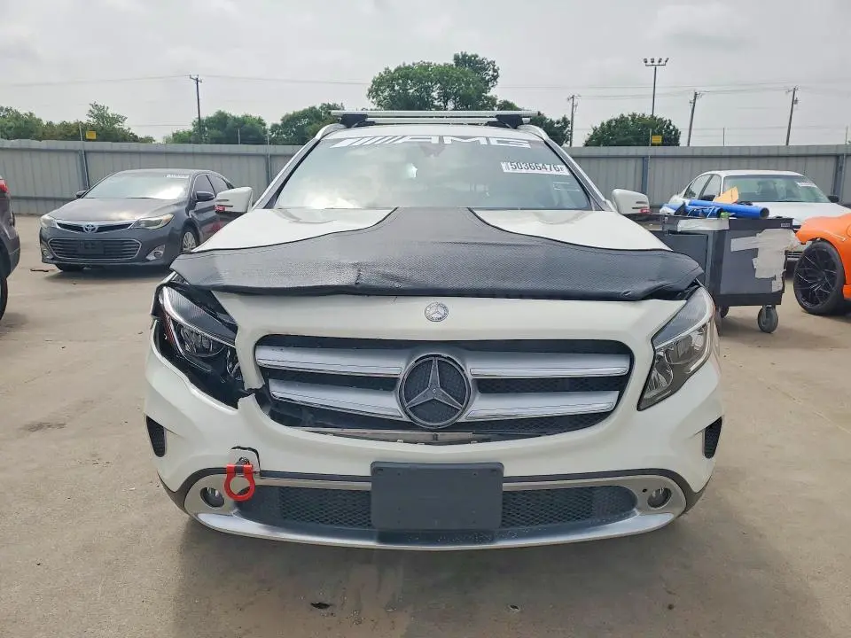 2016 MERCEDES-BENZ GLA 250  