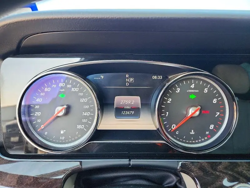 2019 MERCEDES-BENZ E 300  