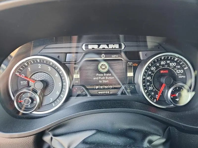 2022 RAM 1500 BIG HORN/LONE STAR  