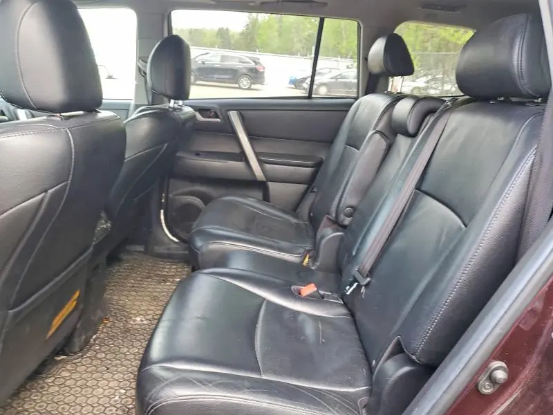 2013 TOYOTA HIGHLANDER BASE  