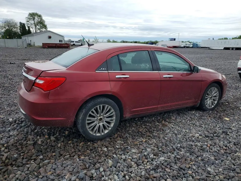2013 CHRYSLER 200 LIMITED  