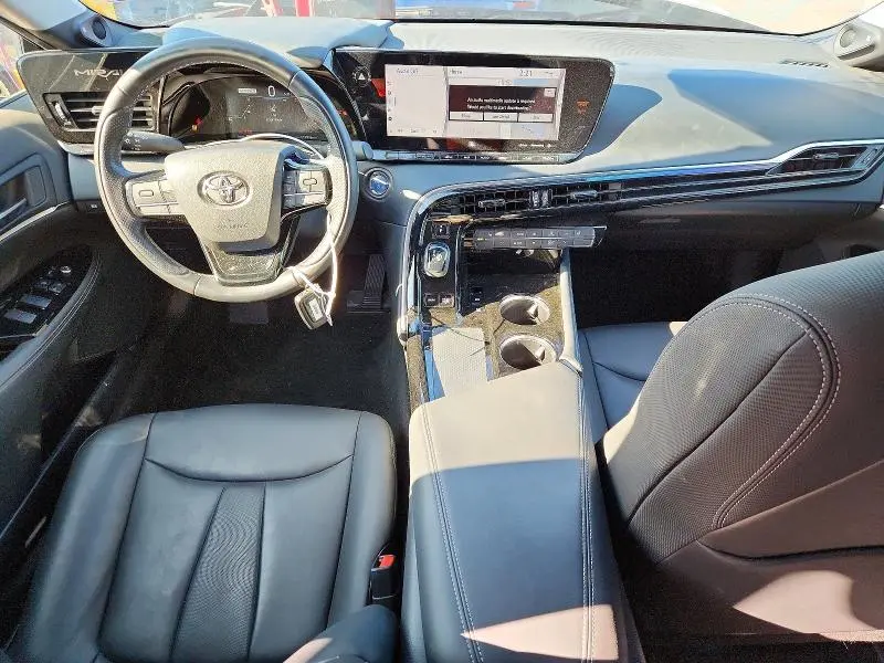 2022 TOYOTA MIRAI XLE  
