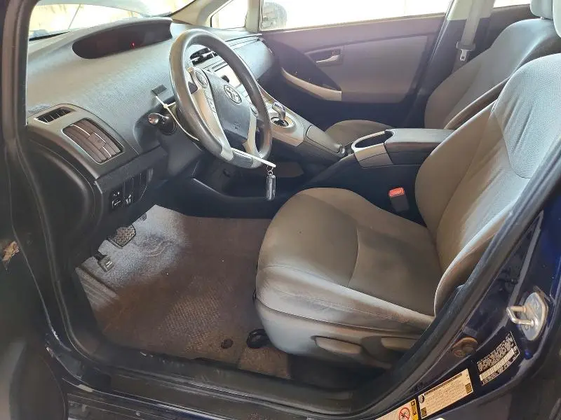 2013 TOYOTA PRIUS THREE  