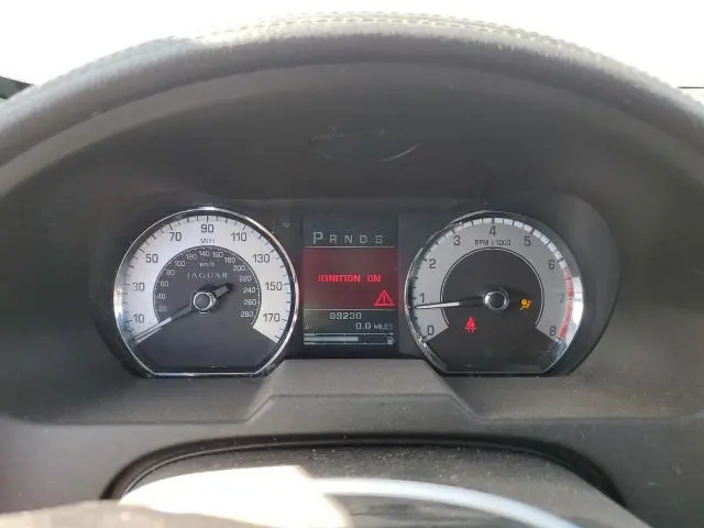 2010 JAGUAR XF LUXURY  