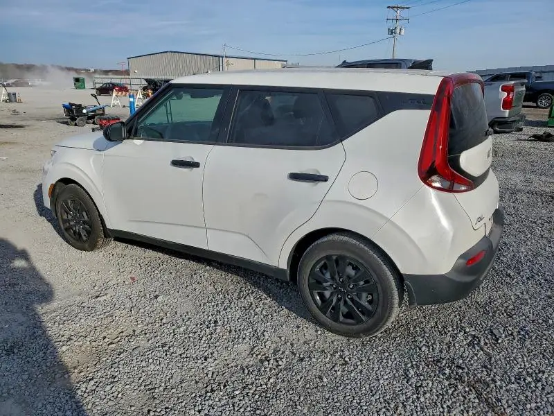 2022 KIA SOUL LX  