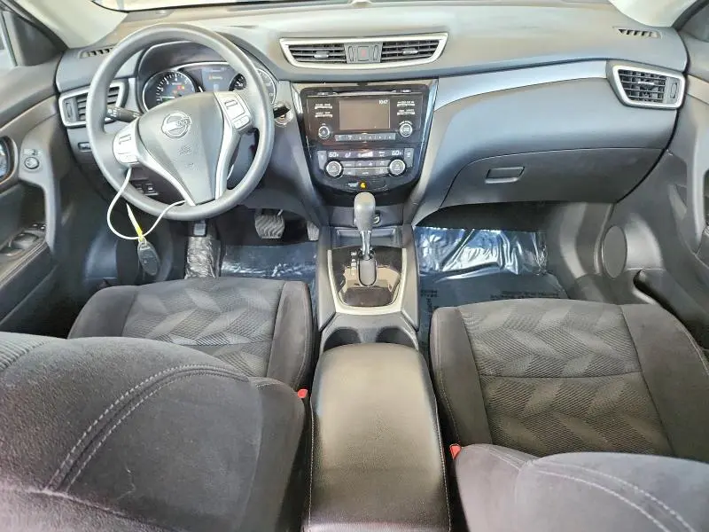 2014 NISSAN ROGUE SV  