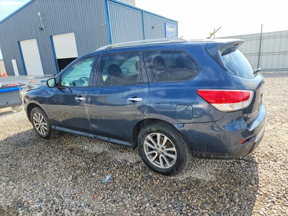 2016 NISSAN PATHFINDER S  