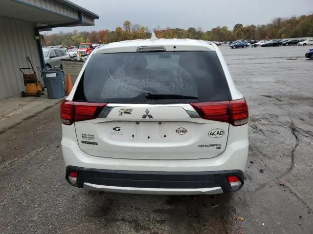 2017 MITSUBISHI OUTLANDER SE  