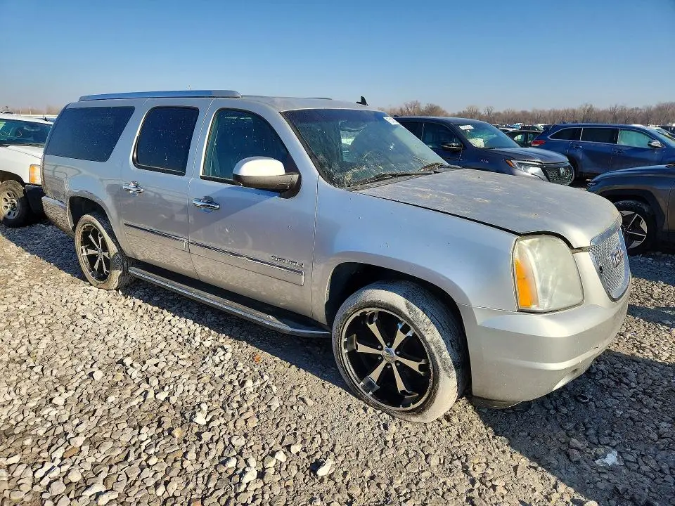 2010 GMC YUKON XL DENALI  