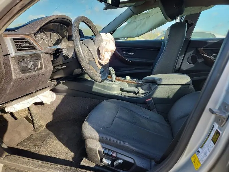 2017 BMW 320 I  