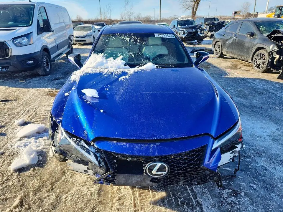 2024 LEXUS IS   