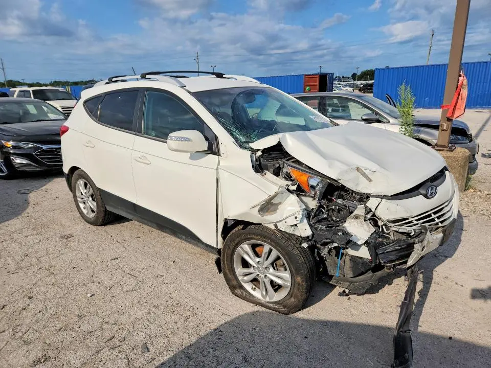 2012 HYUNDAI TUCSON GLS  