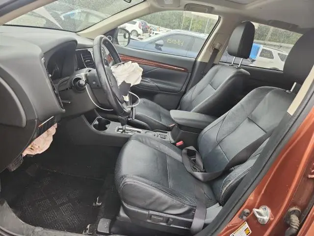 2014 MITSUBISHI OUTLANDER SE  